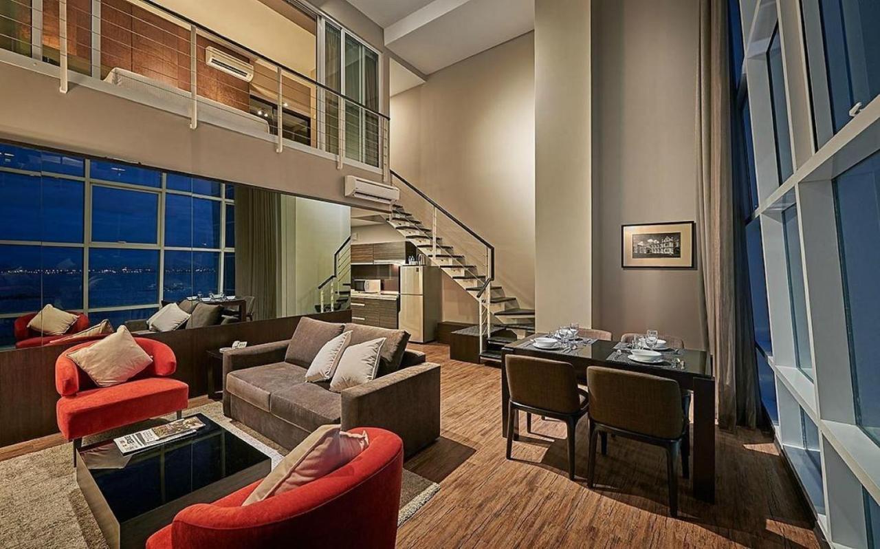 Maritime Luxury Suites 조지타운 외부 사진