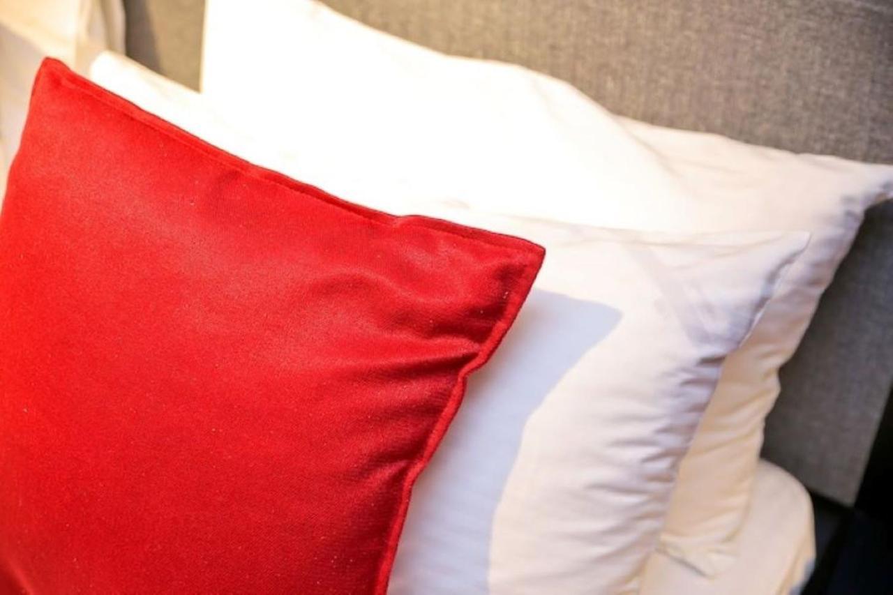 Maritime Luxury Suites 조지타운 외부 사진