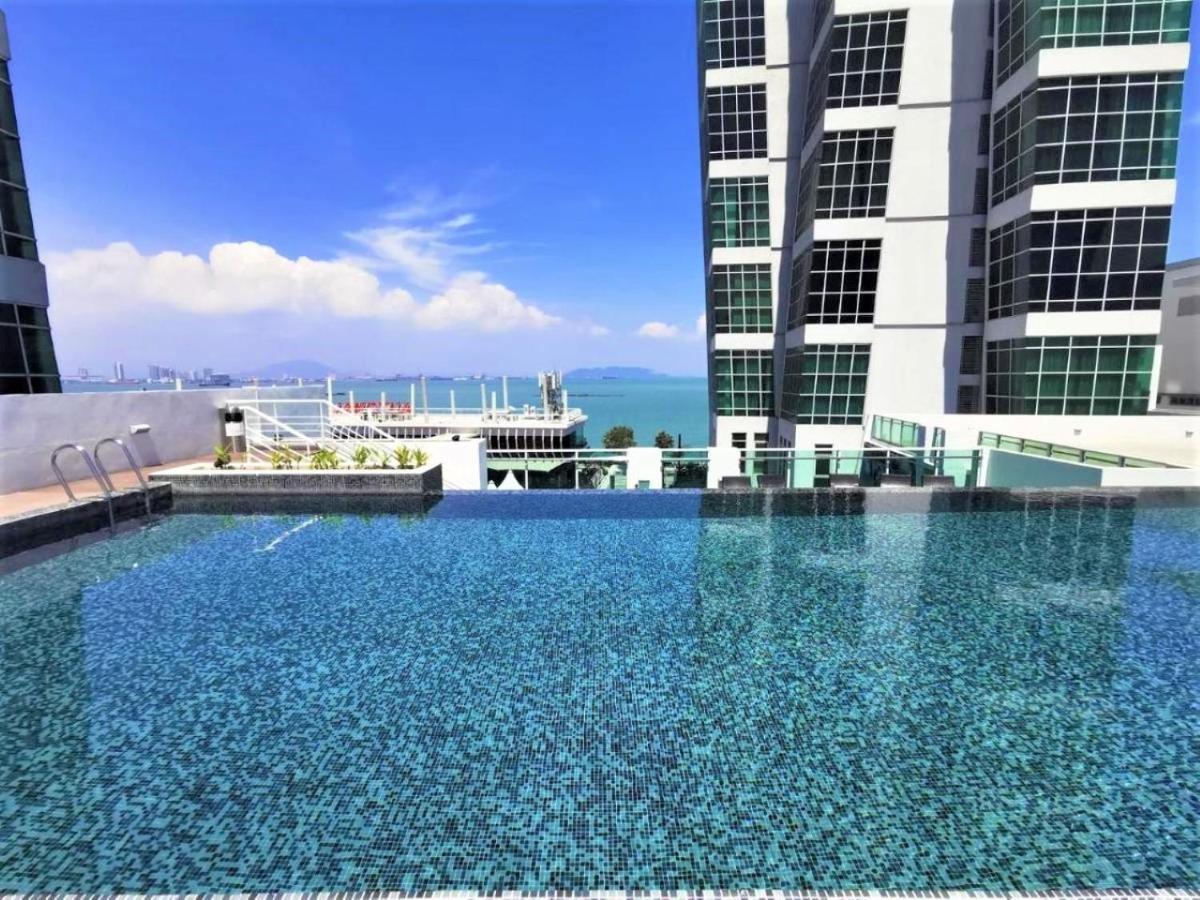 Maritime Luxury Suites 조지타운 외부 사진